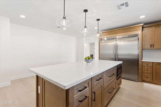 8236 E CAMBRIDGE Avenue, Scottsdale, AZ 85257
