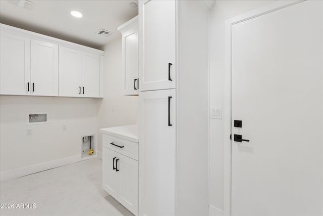 8236 E CAMBRIDGE Avenue, Scottsdale, AZ 85257