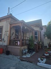 1460 W 23rd, Los Angeles, CA 90007