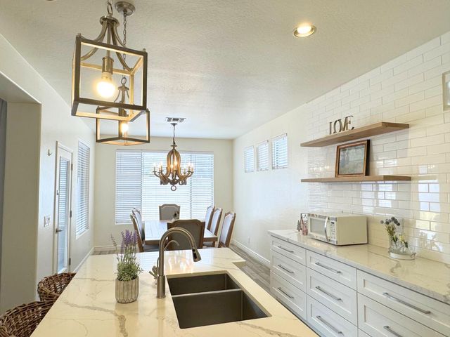 862 E Gemini Place, Chandler, AZ 85249