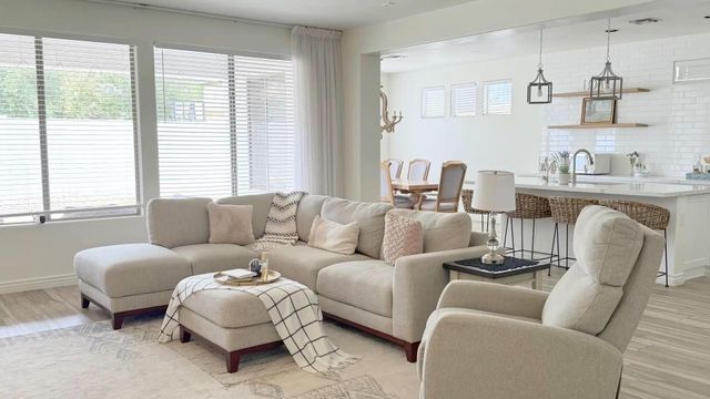 862 E Gemini Place, Chandler, AZ 85249