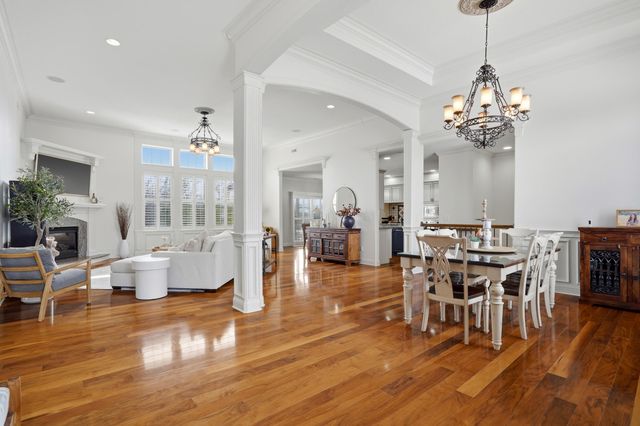 4710 WINDING WOOD CT, Columbia, MO 65203