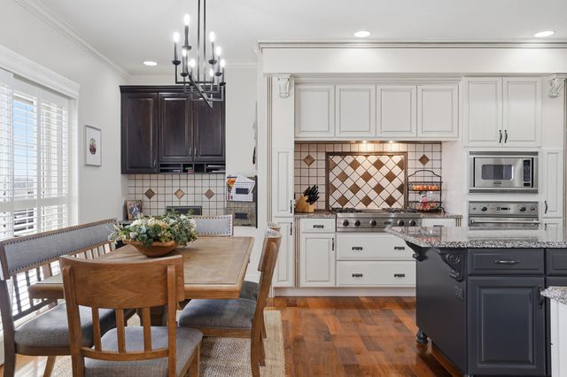 4710 WINDING WOOD CT, Columbia, MO 65203