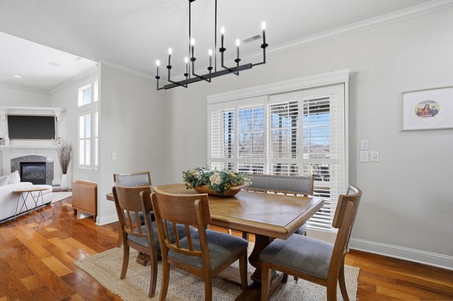 4710 WINDING WOOD CT, Columbia, MO 65203