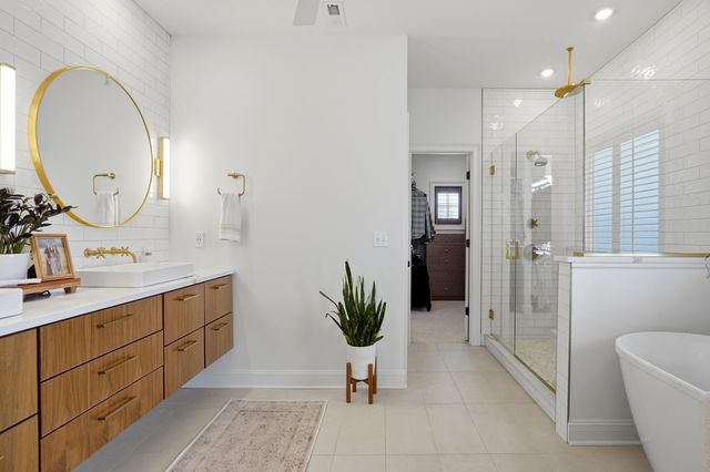 4710 WINDING WOOD CT, Columbia, MO 65203