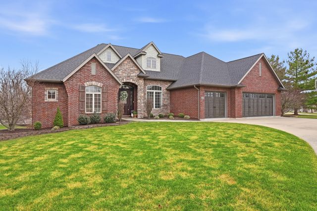 4710 WINDING WOOD CT, Columbia, MO 65203
