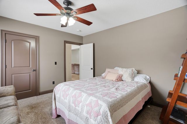 4710 WINDING WOOD CT, Columbia, MO 65203