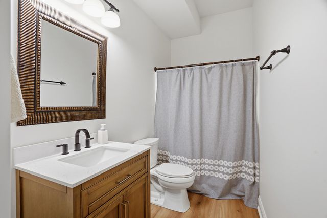 4710 WINDING WOOD CT, Columbia, MO 65203