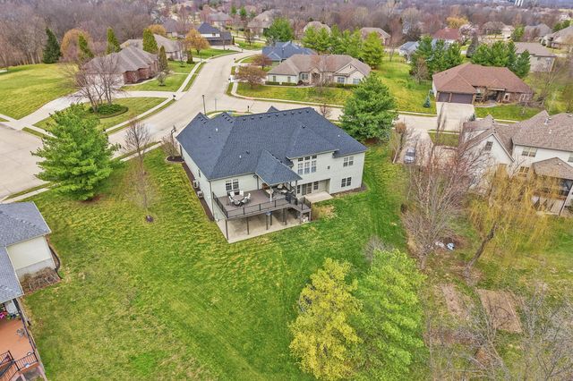 4710 WINDING WOOD CT, Columbia, MO 65203