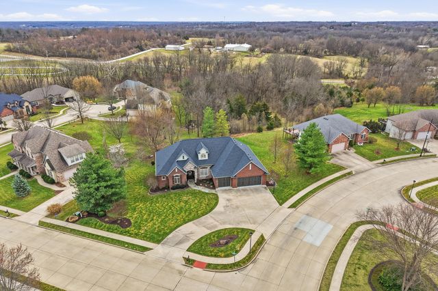 4710 WINDING WOOD CT, Columbia, MO 65203