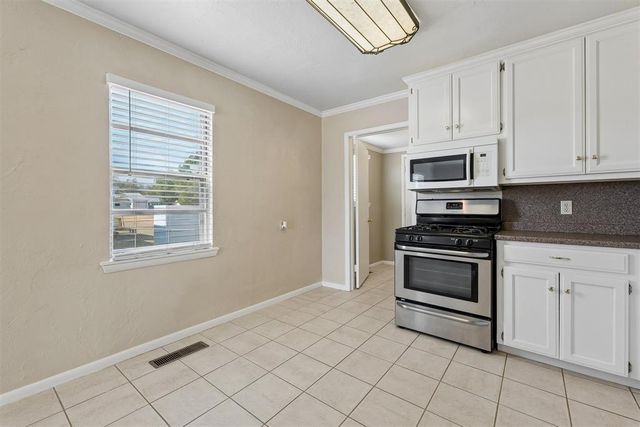 9219 NE 13th Street, Midwest City, OK 73130