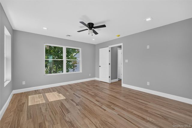 34 Wilson Road, Valley Stream, NY 11581