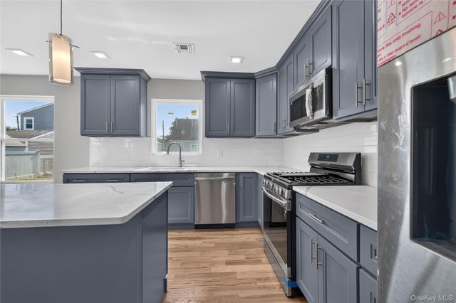 34 Wilson Road, Valley Stream, NY 11581