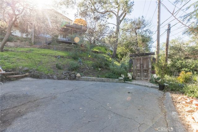 29068 Lake, Agoura Hills, CA 91301