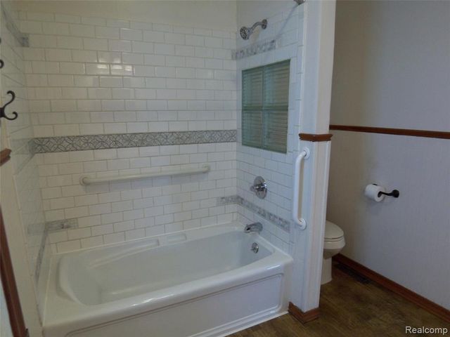 7259 Packard Avenue, Warren, MI 48091