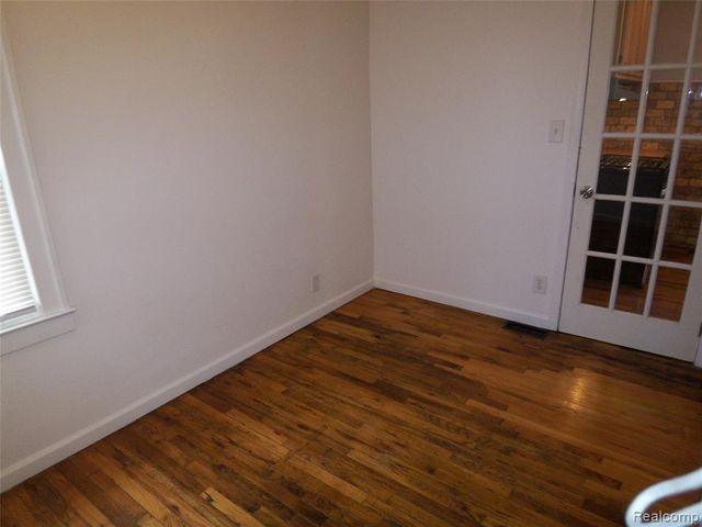 7259 Packard Avenue, Warren, MI 48091