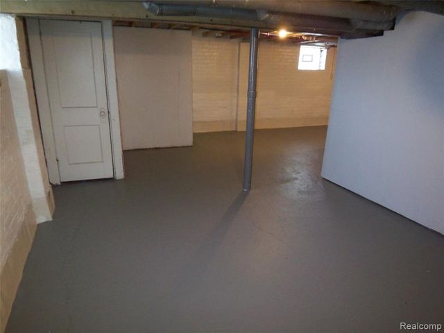 7259 Packard Avenue, Warren, MI 48091