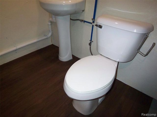 7259 Packard Avenue, Warren, MI 48091