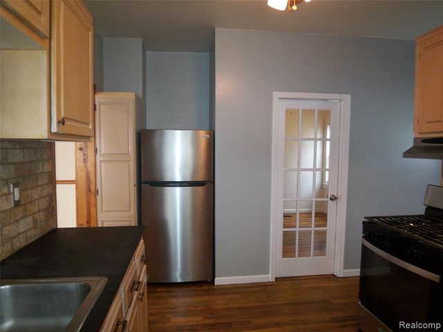 7259 Packard Avenue, Warren, MI 48091