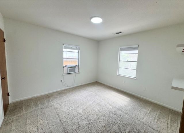 406 SWANEE DR 1, Austin, TX 78752