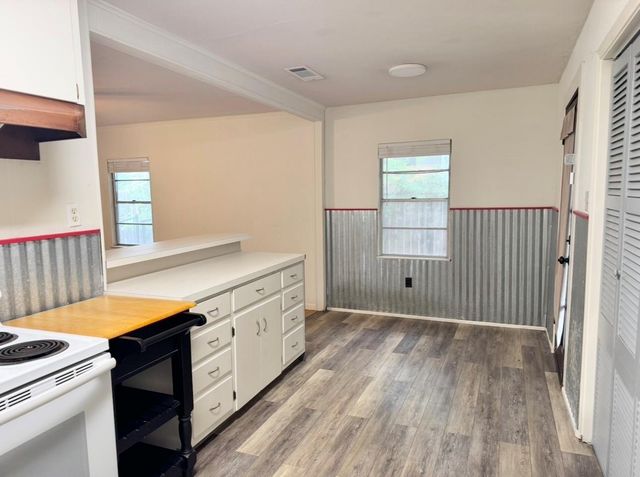 406 SWANEE DR 1, Austin, TX 78752