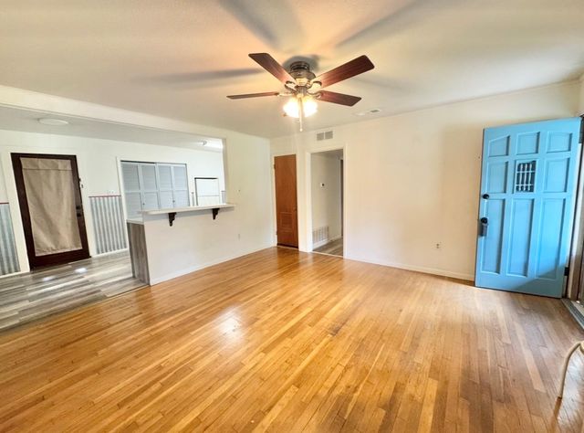 406 SWANEE DR 1, Austin, TX 78752