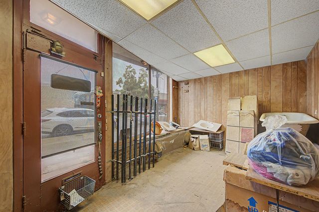 5810 W 35th Street, Cicero, IL 60804