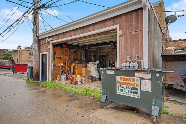 5810 W 35th Street, Cicero, IL 60804