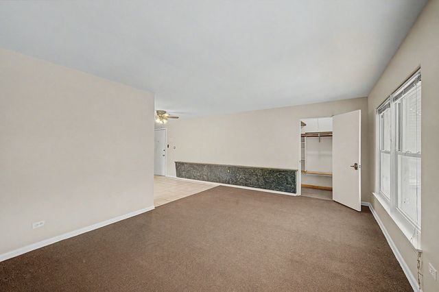 5810 W 35th Street, Cicero, IL 60804