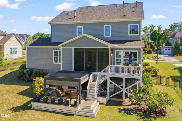 105 Duck Branch Drive, Holly Springs, NC 27540