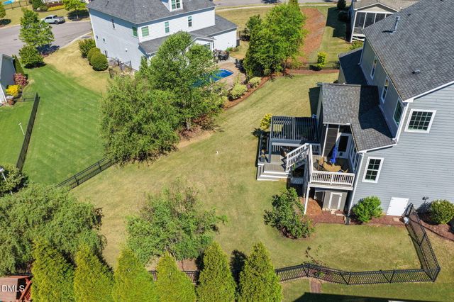 105 Duck Branch Drive, Holly Springs, NC 27540