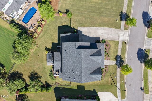 105 Duck Branch Drive, Holly Springs, NC 27540