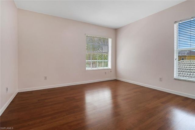 8271 Laurel Lakes WAY, Naples, FL 34119