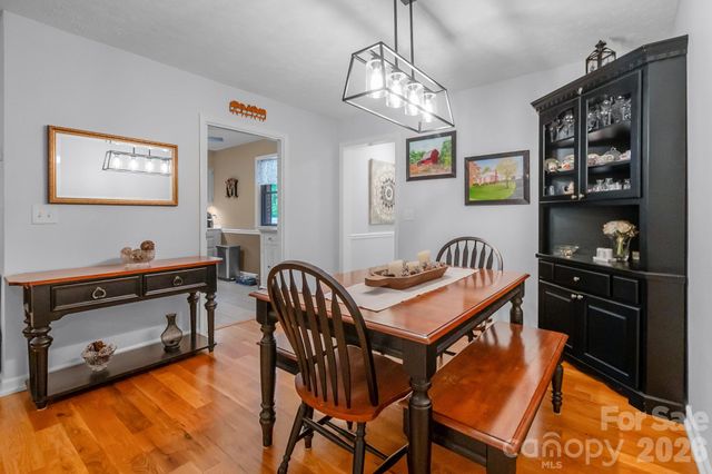 6806 Davis Road, Waxhaw, NC 28173