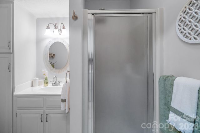 6806 Davis Road, Waxhaw, NC 28173