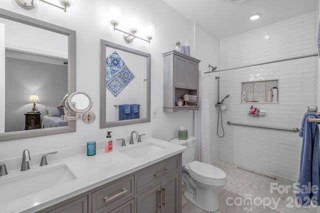 6806 Davis Road, Waxhaw, NC 28173