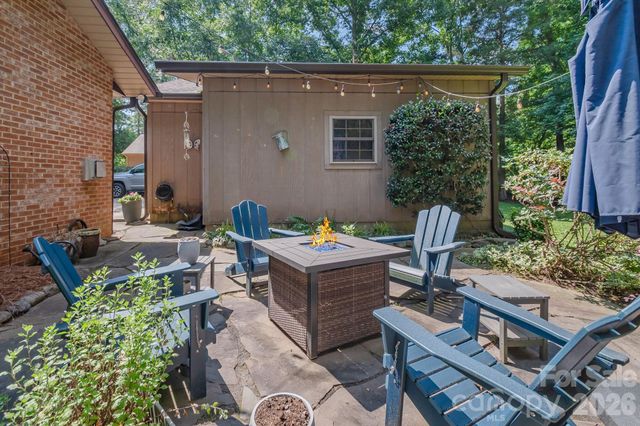6806 Davis Road, Waxhaw, NC 28173