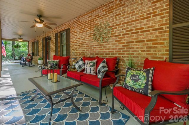 6806 Davis Road, Waxhaw, NC 28173