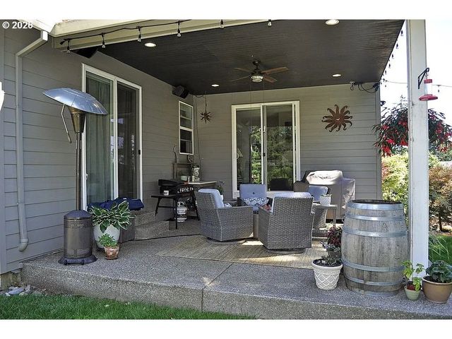 14159 QUAIL Ct, Oregon City, OR 97045