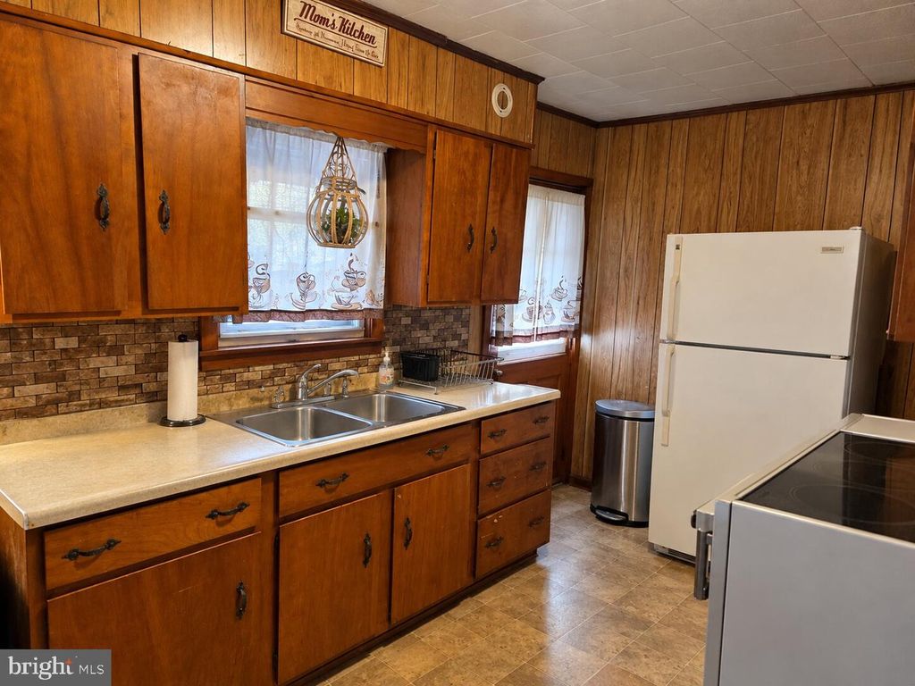 87-89 W BROADWAY, Salem, NJ 08079 — photo 5
