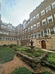 2333 W Farwell Avenue 1S, Chicago, IL 60645