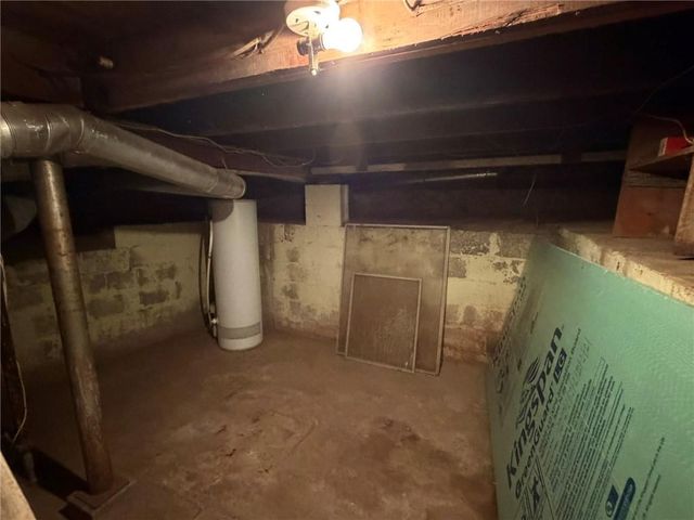 4619 E 8Th Street, Kansas City, MO 64124