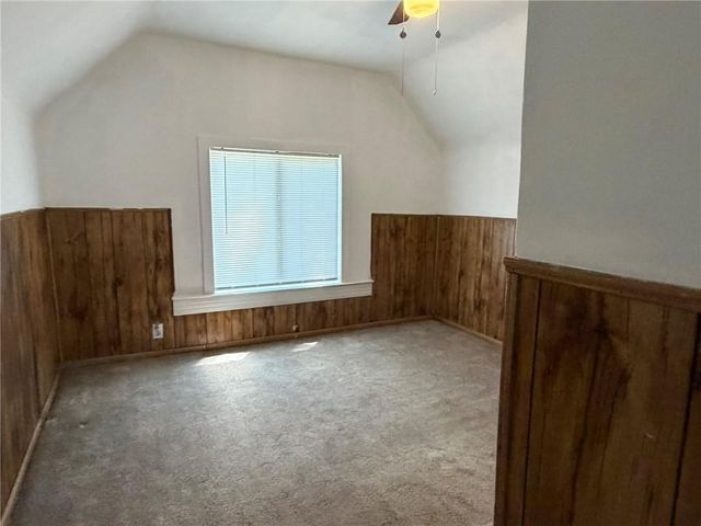 4619 E 8Th Street, Kansas City, MO 64124