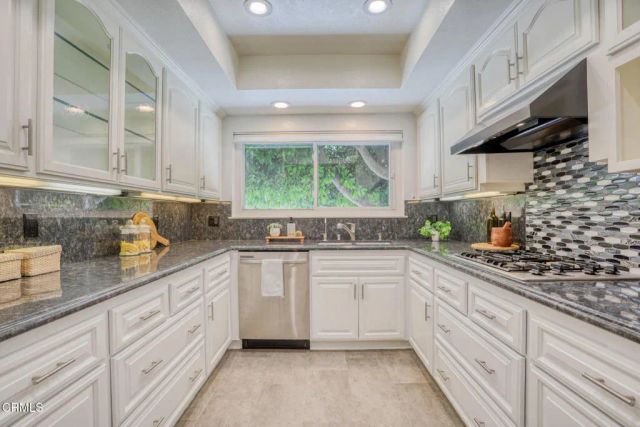 1225 S Orange Grove Boulevard 2, Pasadena, CA 91105