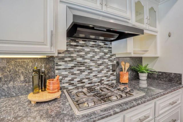 1225 S Orange Grove Boulevard 2, Pasadena, CA 91105
