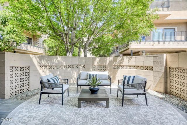 1225 S Orange Grove Boulevard 2, Pasadena, CA 91105