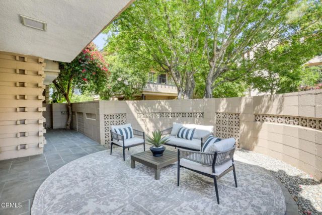 1225 S Orange Grove Boulevard 2, Pasadena, CA 91105