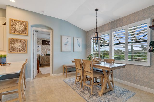 660 Tangelo Circle SW, Vero Beach, FL 32968