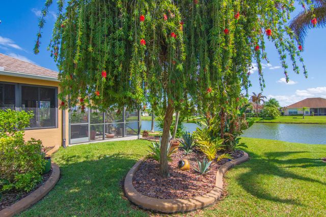 660 Tangelo Circle SW, Vero Beach, FL 32968