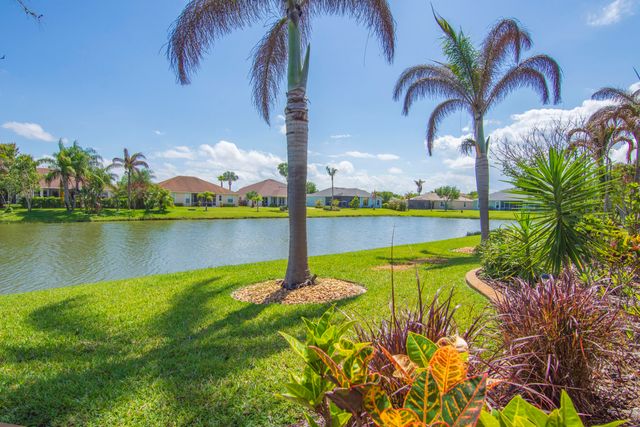 660 Tangelo Circle SW, Vero Beach, FL 32968